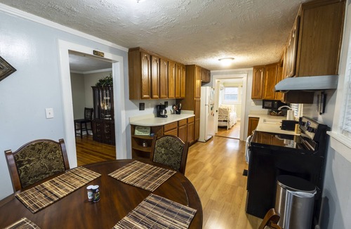 Senoia House | Downtown Senoia Getaway
