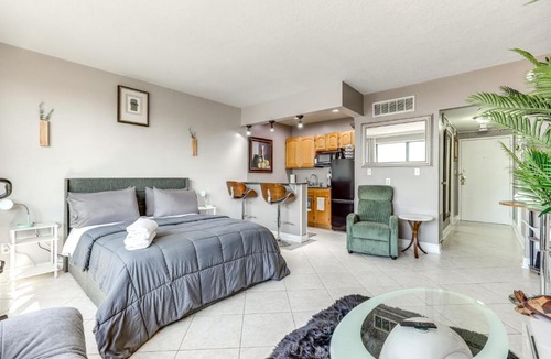 Downtown Jacksonville Apartment | Downtown Studio with City Views in Jacksonville!