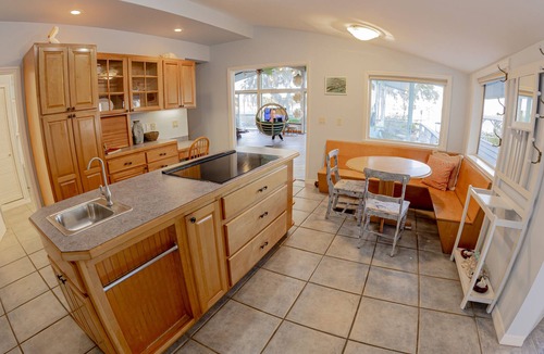 Homosassa House | Dreamcatcher Island - Scallop and Fishing Paradise