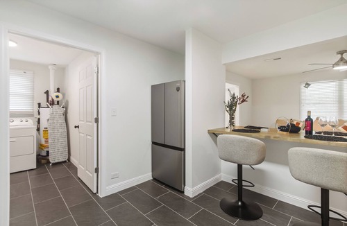 Greer House | Dreamy 2BR retreat in Greer—charming, cozy, romantic, & pet-friendly!