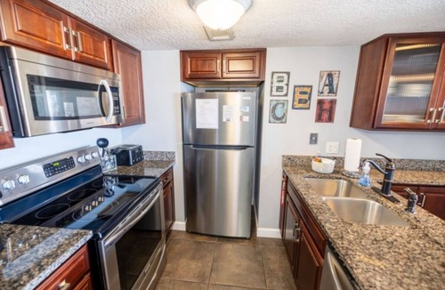 Fernandina Beach Condo | Drift Away – Beachfront 2BR w/Balcony & Pool