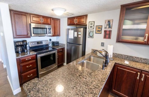 Fernandina Beach Condo | Drift Away – Beachfront 2BR w/Balcony & Pool