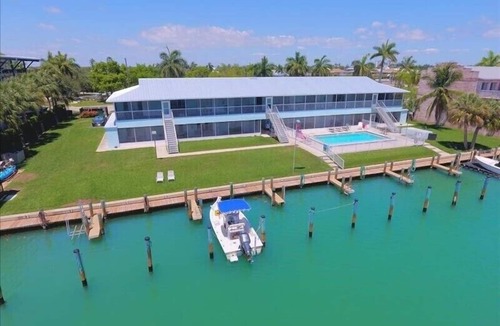 Isles of Capri House | Driftwood Landing 17- Isles of Capri Vacation Resort.