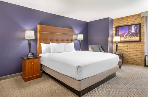 Morrow Hotel | Drury Inn & Suites Atlanta Morrow