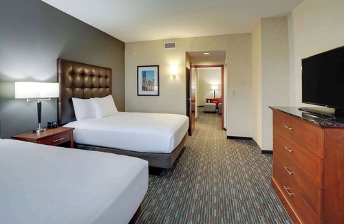 Arrowood Hotel | Drury Inn & Suites Charlotte Arrowood