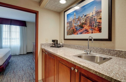 Paw Creek Hotel | Drury Inn & Suites Charlotte Northlake