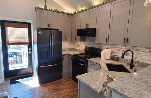 Brigantine House | DUPLEX- UNIQUE RENTAL -TWO SEPERATE 1 BEDROOM UNITS-TOP/BOTTOM 1825 sq ft total