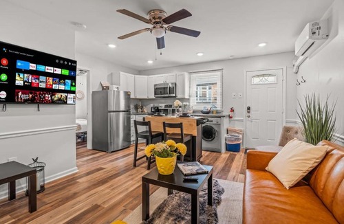 Passyunk Square Apartment | East Passyunk 1BR A Location Extended Stay