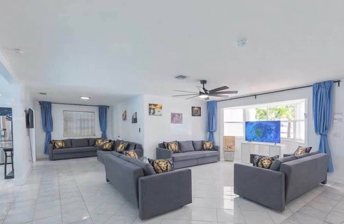 Hollywood Hills House | Eat Pray Love Villa