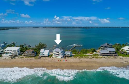 Stuart House | Eden Beach Retreat