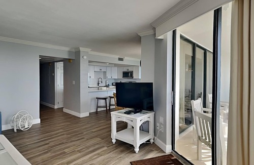 Panama City Beach Condo | Edgewater Tower II by Resort Collection