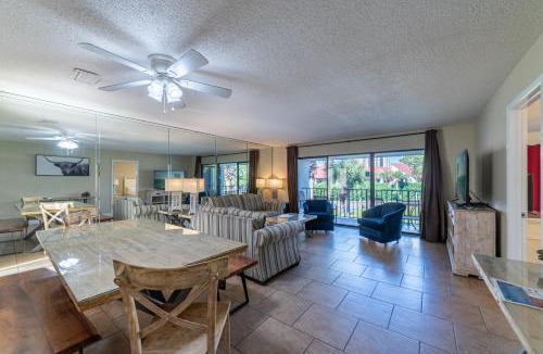 Panama City Beach House | Edgewater Villa 3007 'Anchors Away'