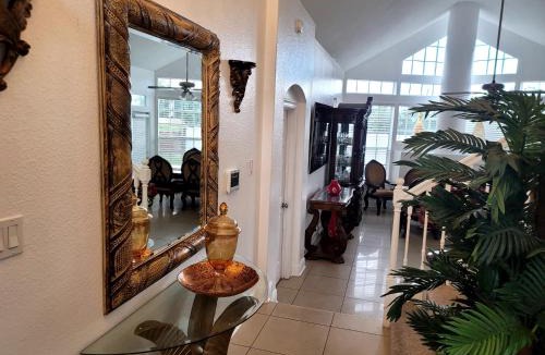 Fairvilla House | Elegant and Comfortable, nice house