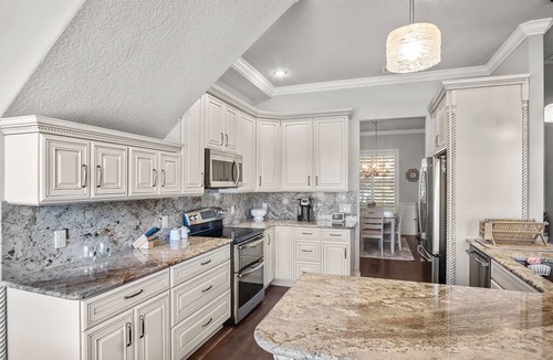 Nichols House | Elegant home with office, theater and heated pool