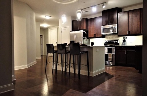 South Tuxedo Park Apartment | Elegant Living in Buckhead Atlanta - Full Home