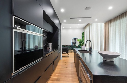 Seybold House | Elegant Miami Luxury Villa, Private Pool, Grill, Near Design District & Wynwood