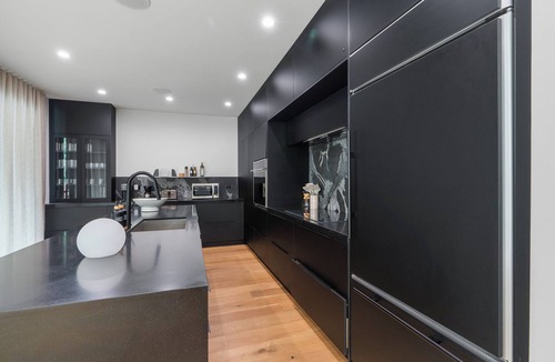 Seybold House | Elegant Miami Luxury Villa, Private Pool, Grill, Near Design District & Wynwood