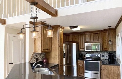 Lenoir House | Elegant view at Longwood Cabin