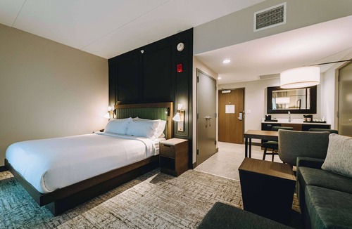 Gatlinburg Hotel | Embassy Suites By Hilton Gatlinburg Resort