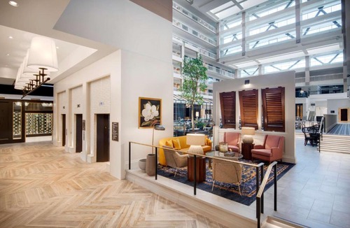 Peachtree Park Hotel | Embassy Suites by Hilton Atlanta Buckhead