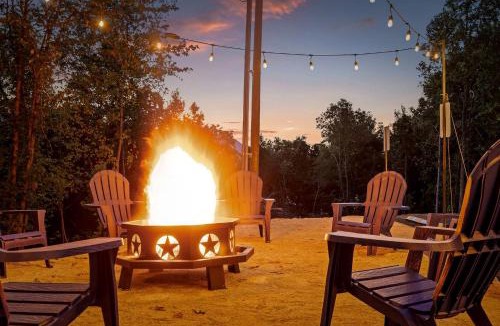 Rossville House | Embrace Nature in this Glorious Cabin in Fairview, Georgia