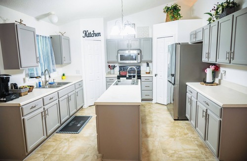 Biscayne House | Emely's place nn5 minutes from Jacksonville international airport