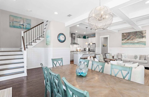 Santa Rosa Beach House | Emerald Escape| 4BR 30A | Sleeps 10 | 6 Seater Golf Cart + Bikes
