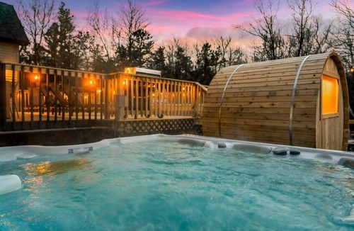 Long Pond House | Emerald Luxe Retreat – Lake Hot Tub Sauna