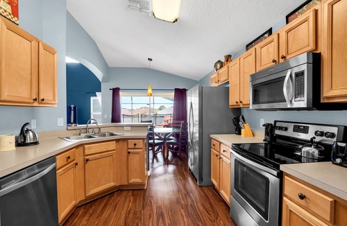 West Kissimmee Villa | Emerald Resort 5 Bedroom 3 Bathroom Villa