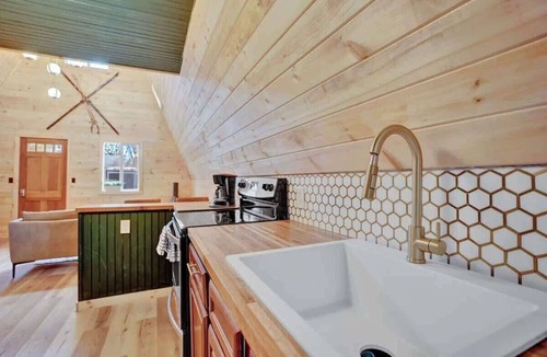 Pocono Summit Cabin | Enchanted A-Frame Cabin | Hot Tub | Firepit