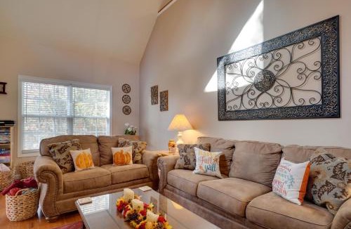 Hiawassee House | Enchanted Forest Cottage w/Hot Tub!