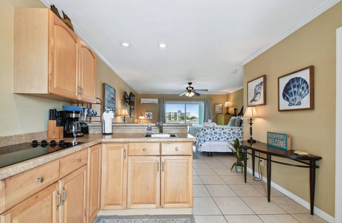 Bay Esplanade Apartment | Enchanted Inn Suite #5 w/View of the Intra-costal water-way Pool, Fishing Dock,