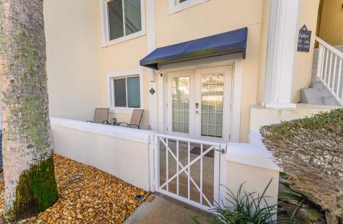 Cape Caneveral Beach Gardens Apartment | Enchanting 2-Bedroom Ground Floor Beach Condo at Cape Canaveral WiFi & AC