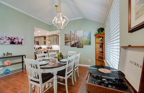 Thompson's Station House | End of Summer Discounts for Cooool Comfort in Your Spring Hill Haven