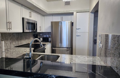 Sunny Isles Beach Condo | Endless Ocean view from this ocean Front condo 2bed/2.5 bath