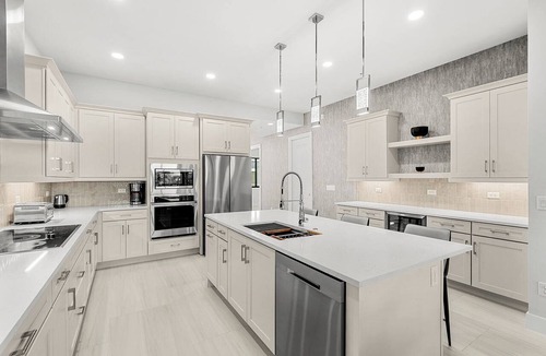 Melbourne Beach Condo | Endless Summer | Beach Condo w/Ocean Views, PVT Balcony & Spacious Master