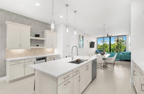 Melbourne Beach Condo | Endless Summer | Beach Condo w/Ocean Views, PVT Balcony & Spacious Master