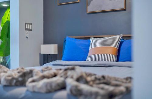 West End Apartment | Energy Loft- Sleeps 3