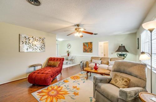Bay Harbor Estates House | Englewood Home on Canal Boat to Lemon Bay!