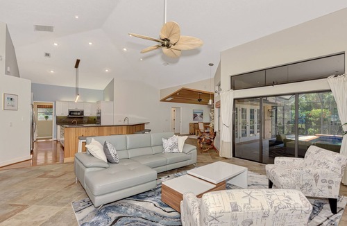 Englewood House | Englewood Private Paradise