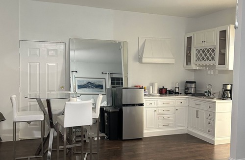 Fort George Island House | Enjoy this Little paradise detached guest house with your loved ones! pool, Dock