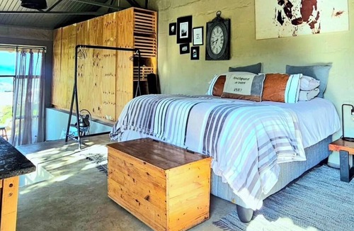 Union City Cabin | Enjoyable 1-bedroom cabin with AC in charming Union City