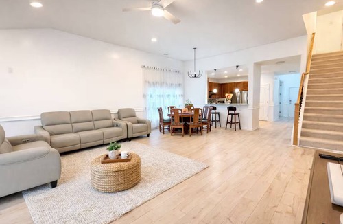 Mount Pleasant House | Enjoyable 4-bedroom house with AC in Charleston