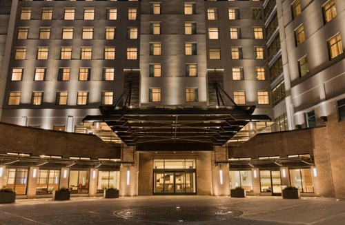 Berkeley Heights Hotel | Ensuring a Very Comfortable & Memorable Stay! Indoor Pool, Free Breakfast!