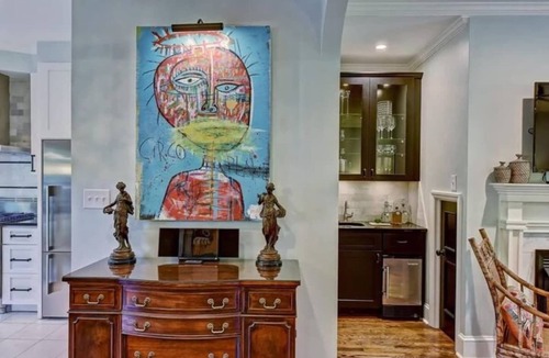Myers Park Condo | Entire 4-Unit Building in Myers Park | 8BR & Reserved Parking near Uptown