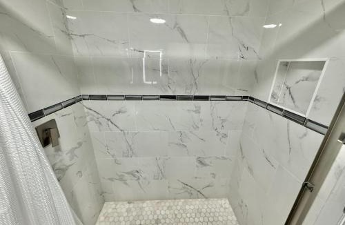 Florida Center Apartment | Entire condo near Universal Studios in Orlando - Free Resort Access