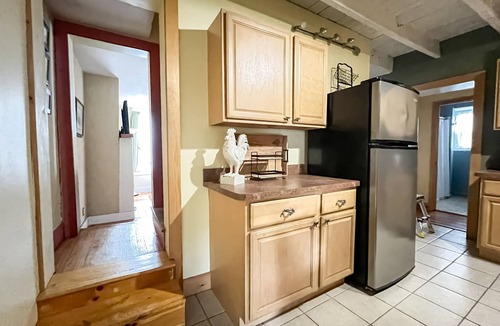Gettysburg House | Entire Downtown Gettysburg Historic 4BR/3BA Home, Sleeps 8 with Free Parking