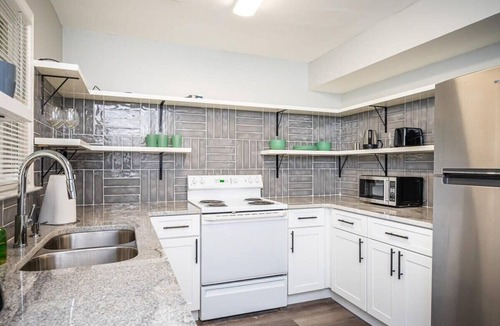 Norcross Condo | Entire Home in Norcross, 7 Min to I-85
