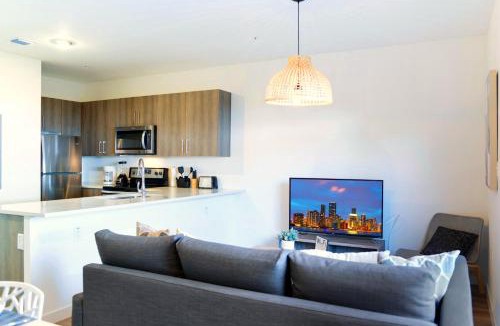 Golden Glades Apartment | Entire House with Free Parking at North Miami!