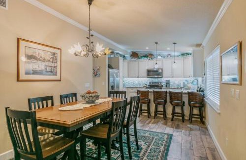 Port Canaveral Villa | Entire Villa - Sleeps 16 Heated Pool East of A1A